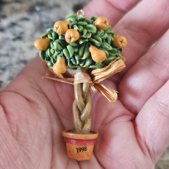 NIB CARLTON CARDS PARTRIDGE IN A PEAR TREE 12 DAYS OF CHRISTMAS HOLIDAY ORNAMENT - Picture 10 of 12